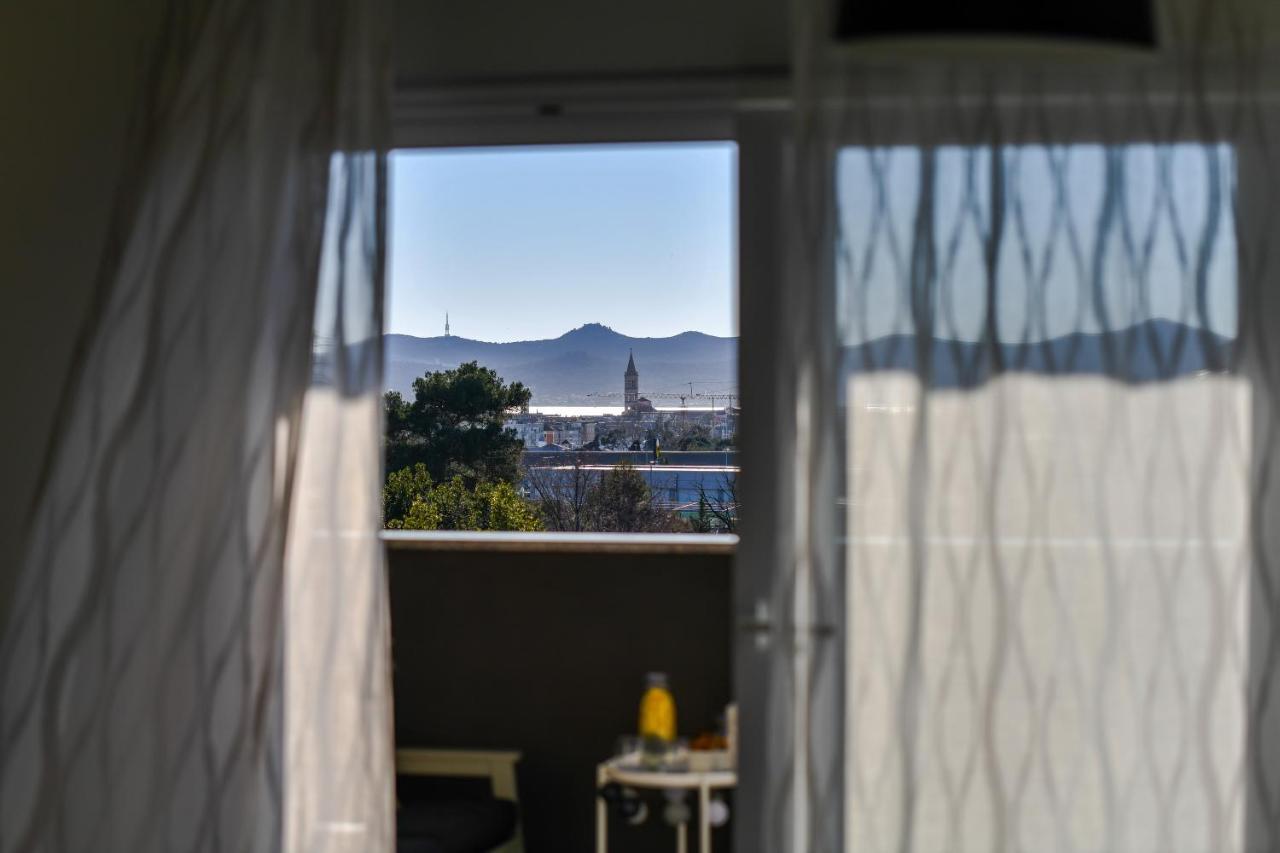 Spacious Apartment Nero With Free Parking Zadar Exterior foto