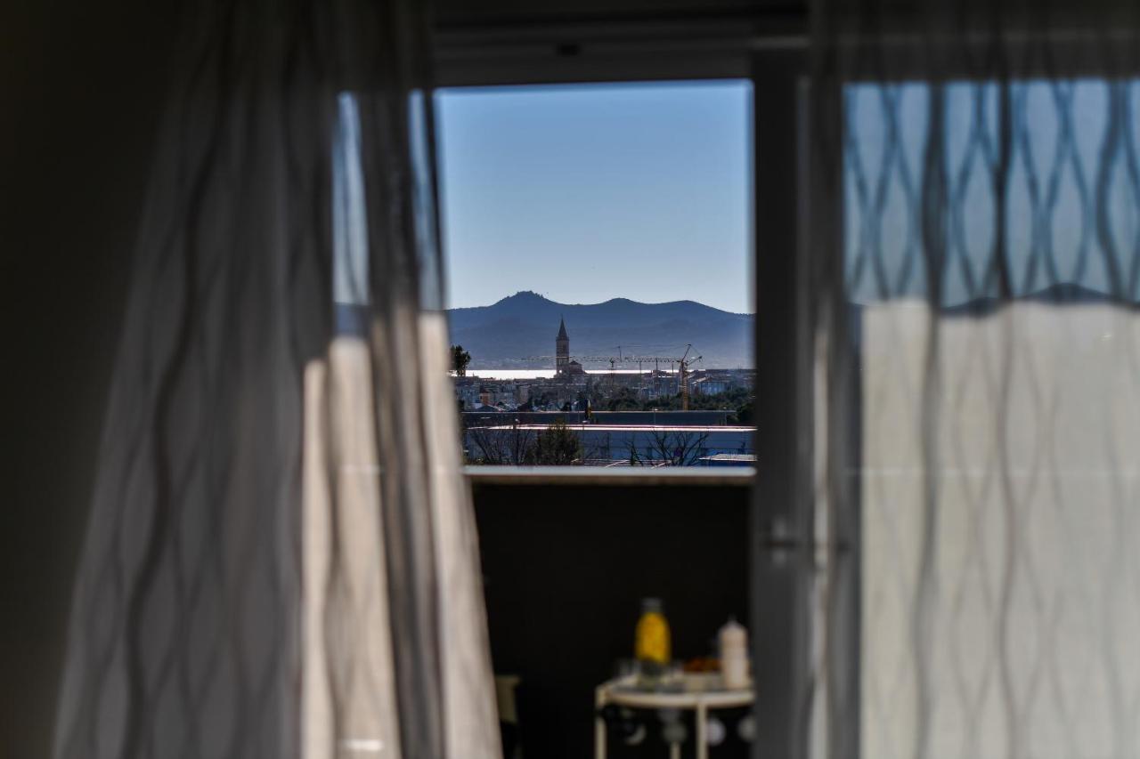 Spacious Apartment Nero With Free Parking Zadar Exterior foto