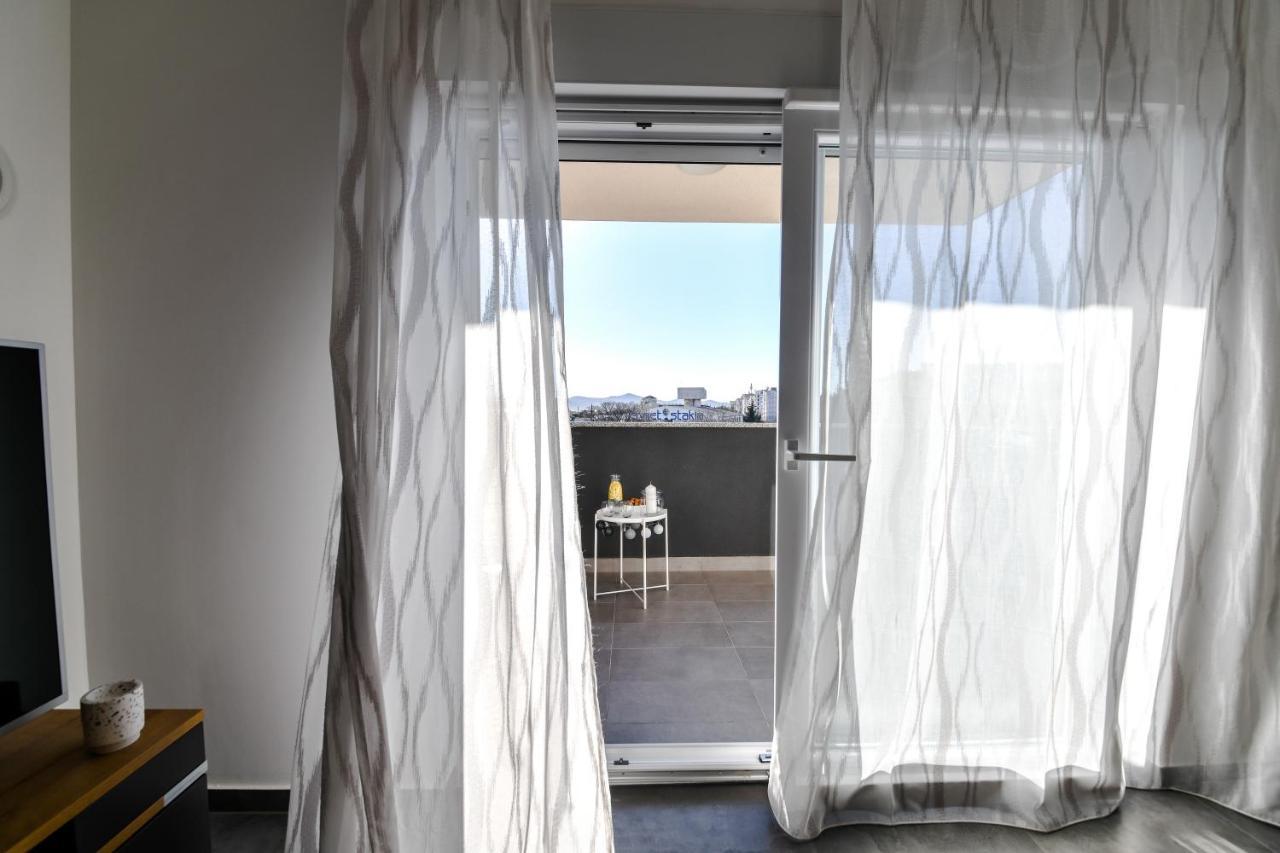Spacious Apartment Nero With Free Parking Zadar Exterior foto